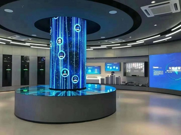 Custom curved LED display installation for museum and corporate lobby