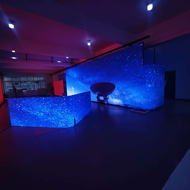 Front-service outdoor fixed LED screen, IP65 waterproof, ideal for billboards and building facade installations