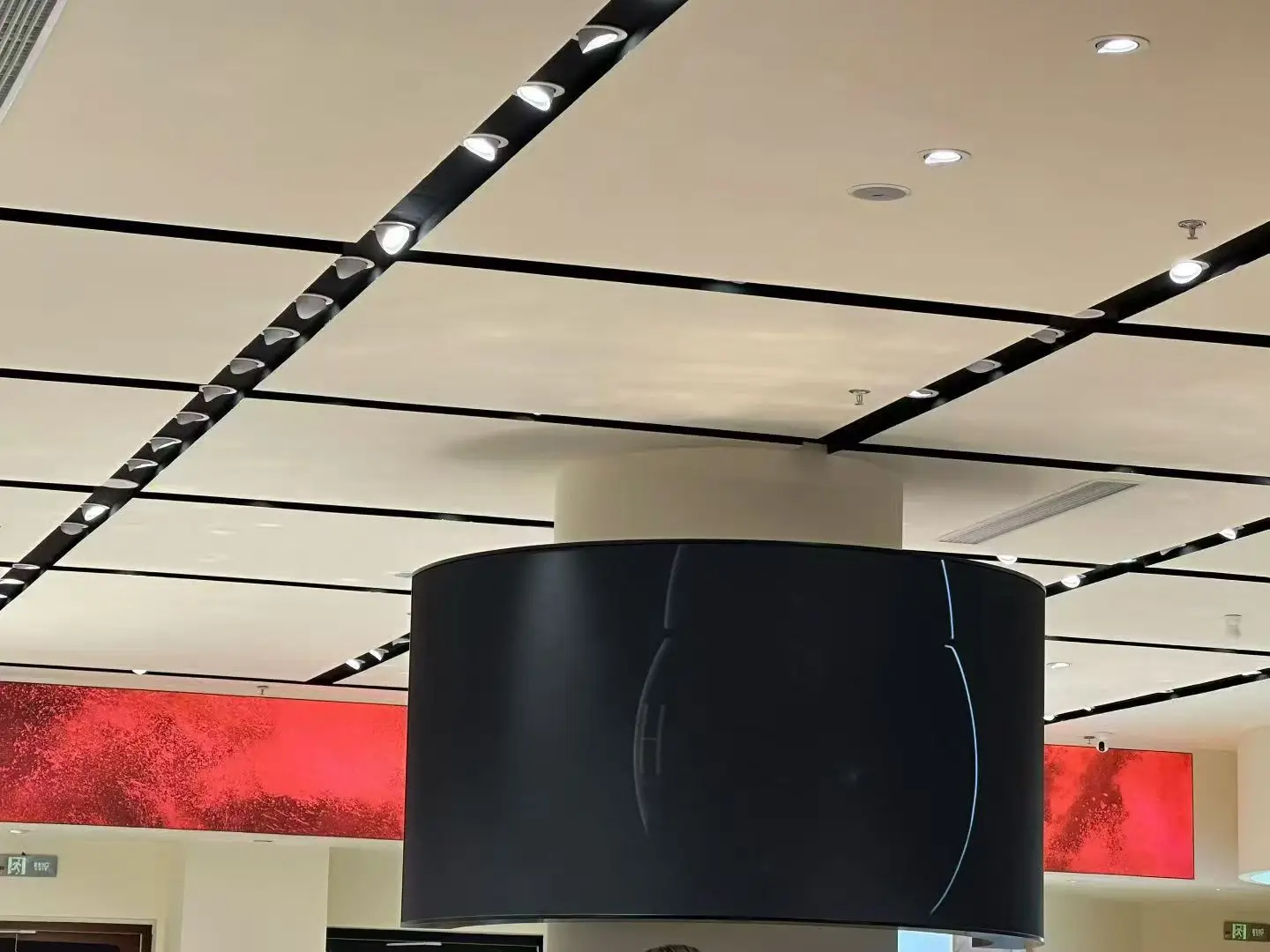 How to Choose the Right Indoor Flexible LED Display Module Size: 240×120mm vs. 256×128mm vs. 320×160mm