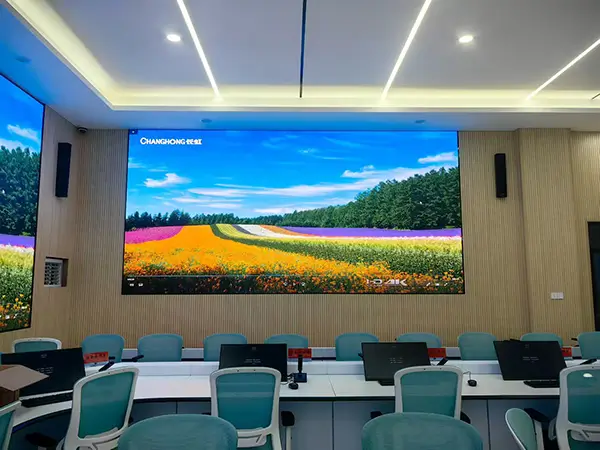 Completed indoor P1.86 recessed LED video wall in corporate conference room.webp
